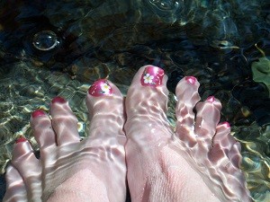 Füße_Pool